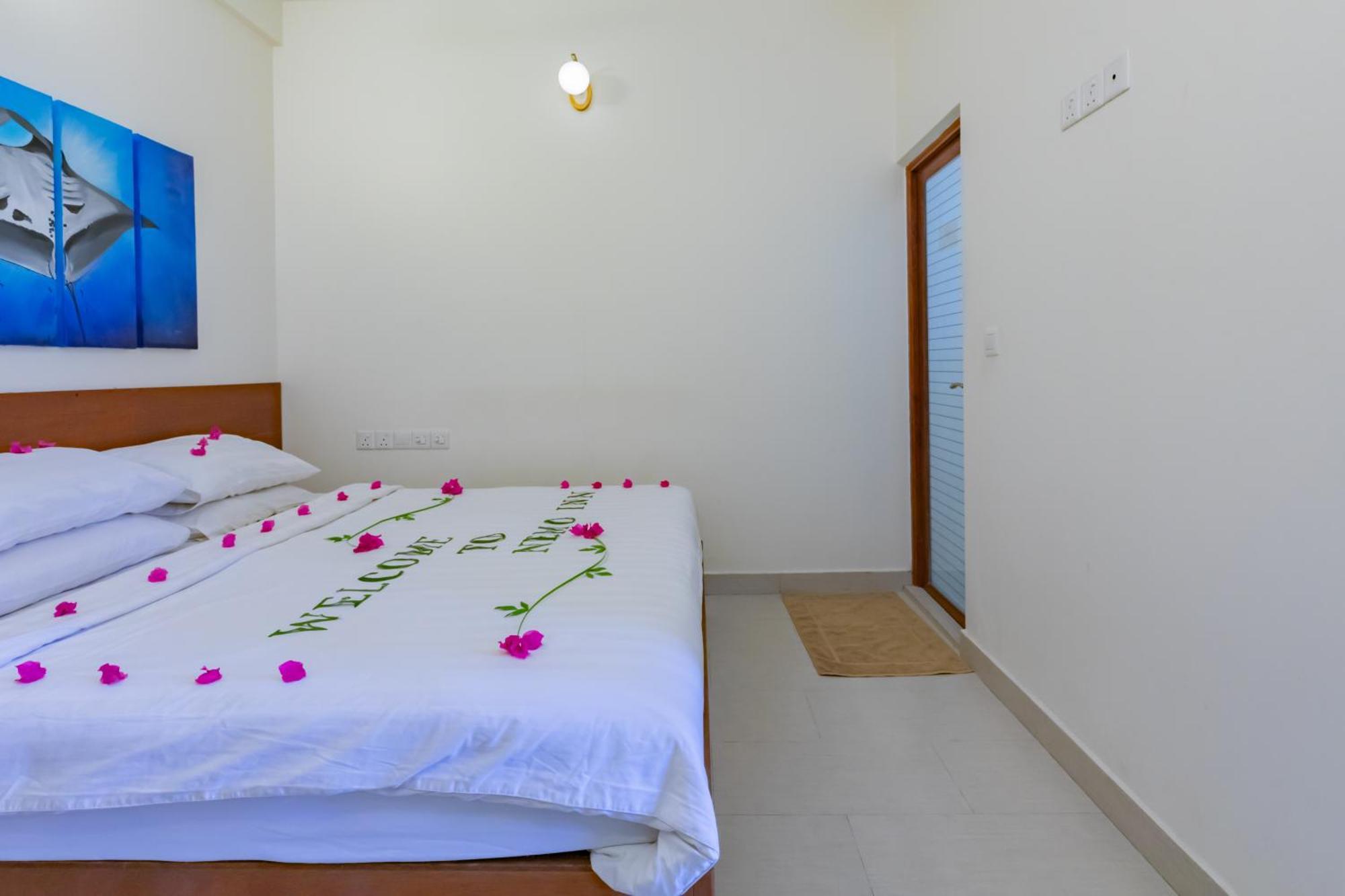 Nemo Inn Omadhoo Eksteriør bilde