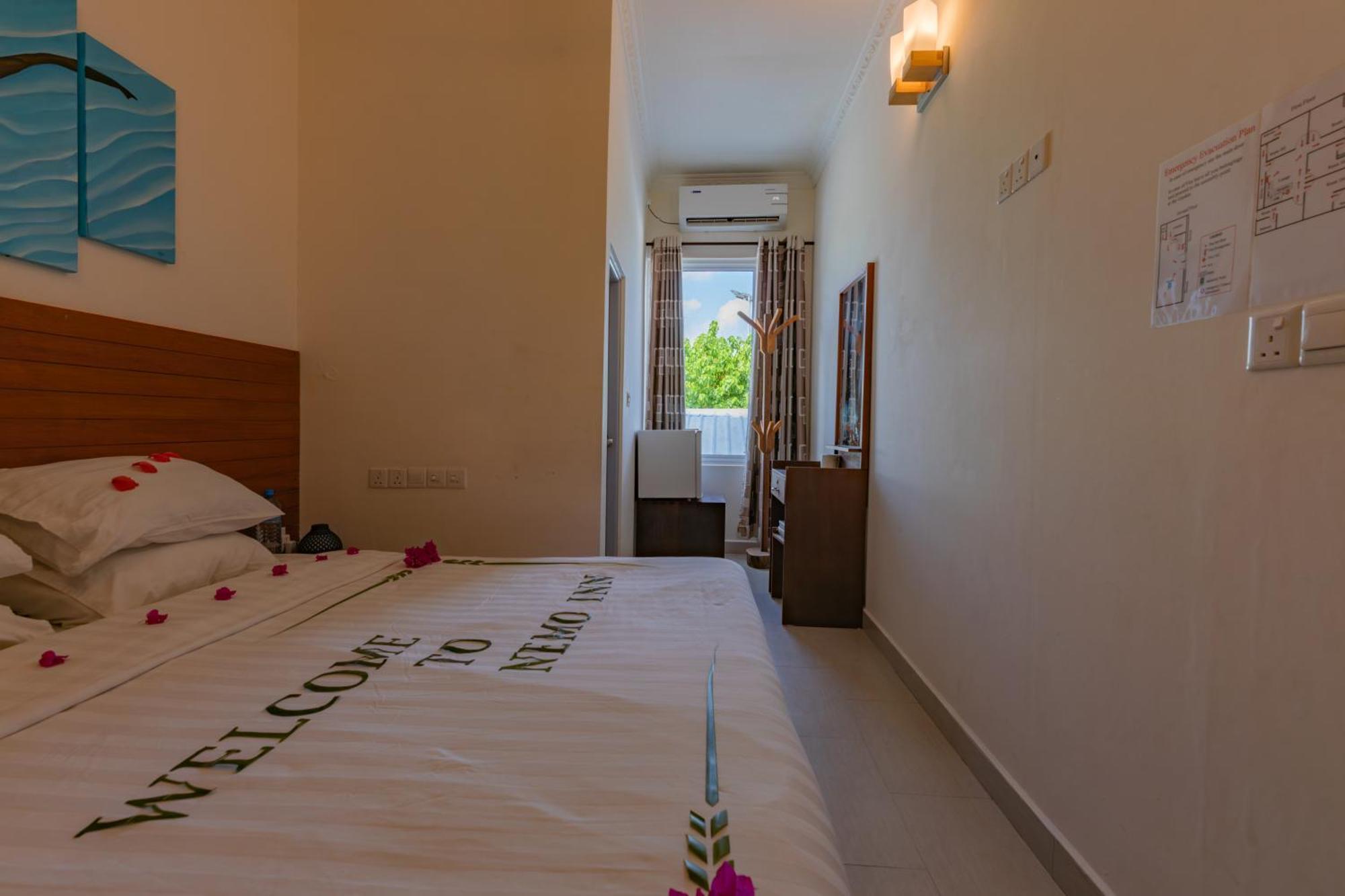 Nemo Inn Omadhoo Eksteriør bilde
