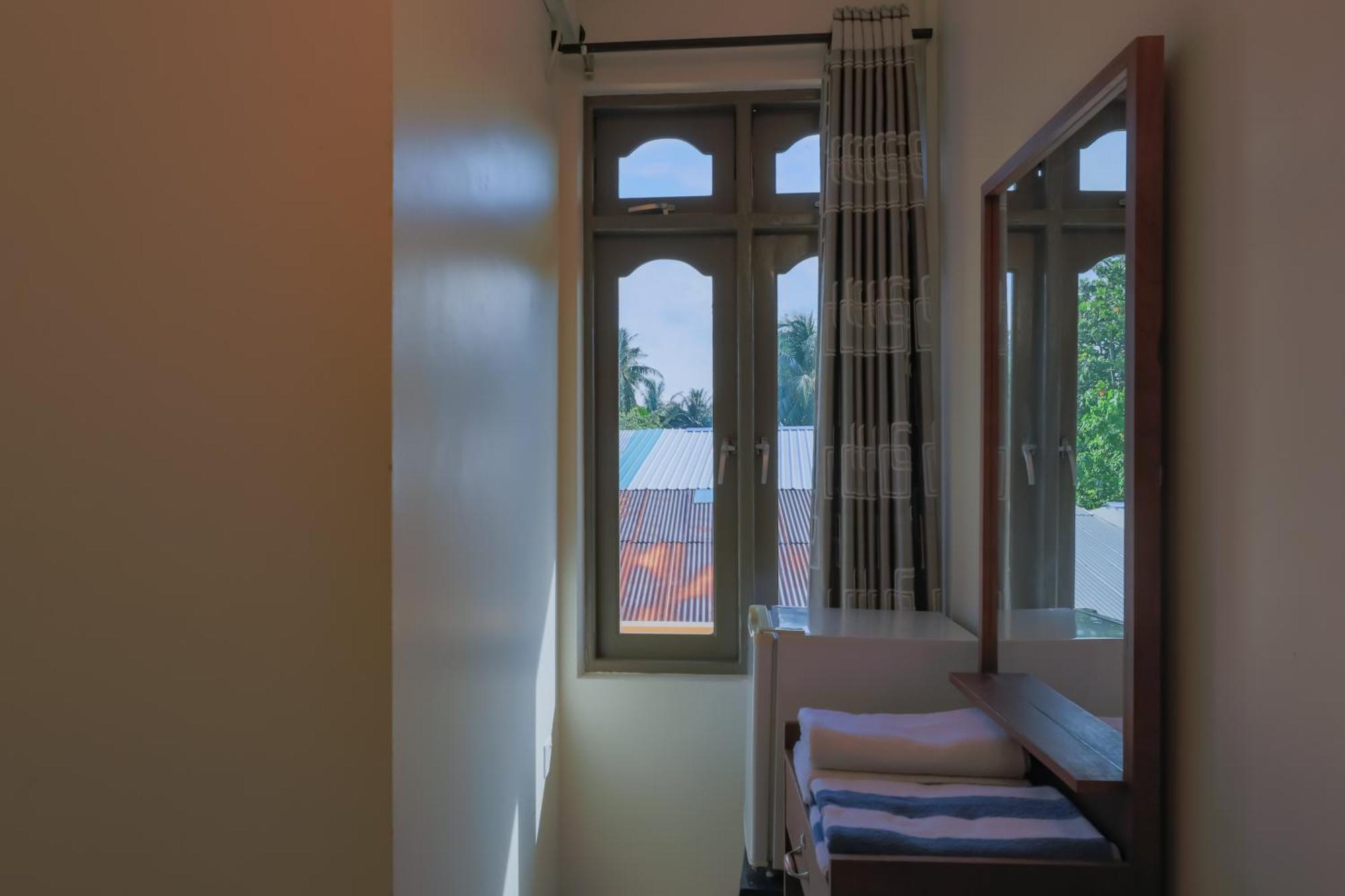 Nemo Inn Omadhoo Eksteriør bilde